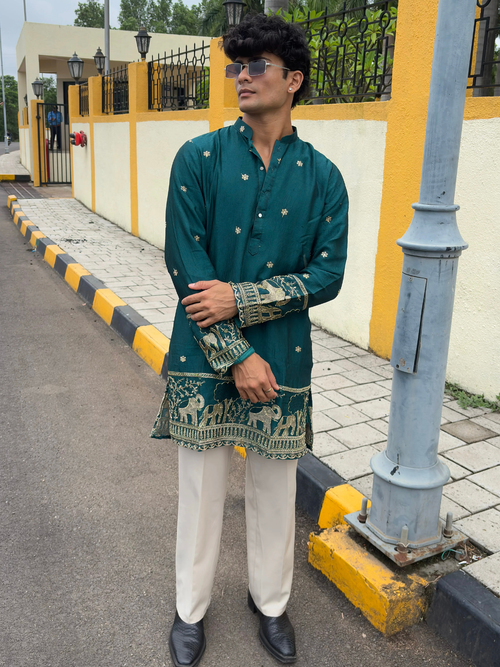 Dwaarik Kurta